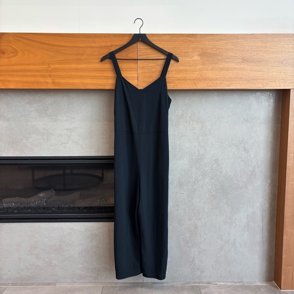 Everlane Japanese GoWeave Slip Jumpsuit Black,‎ Size 6